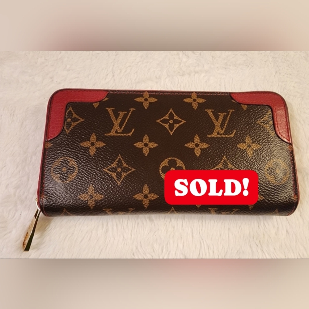 SOLD!! LOUIS VUITTON Monogram Retiro Zippy Long Wallet